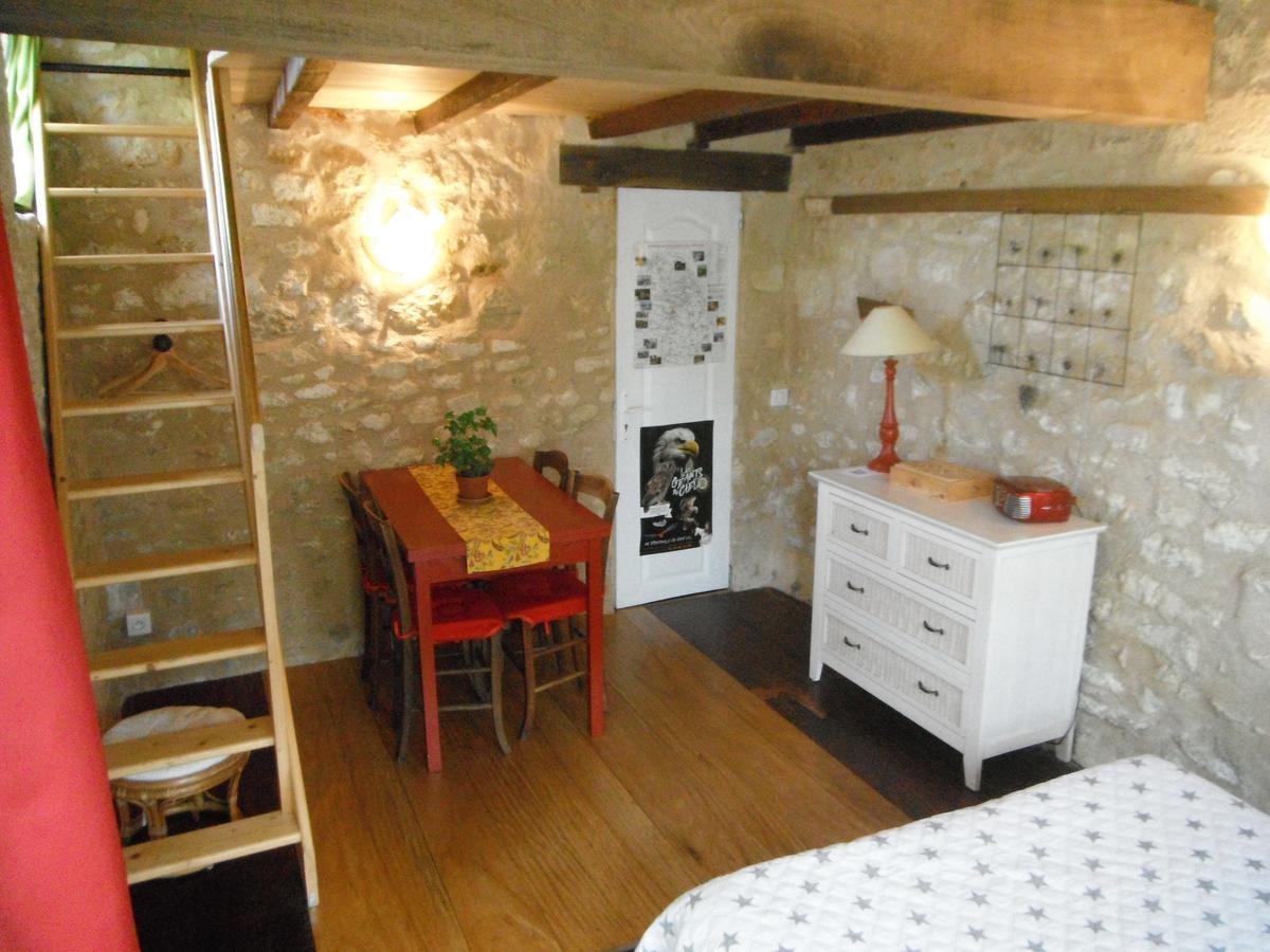 La Maison Rouge 2* Chauvigny